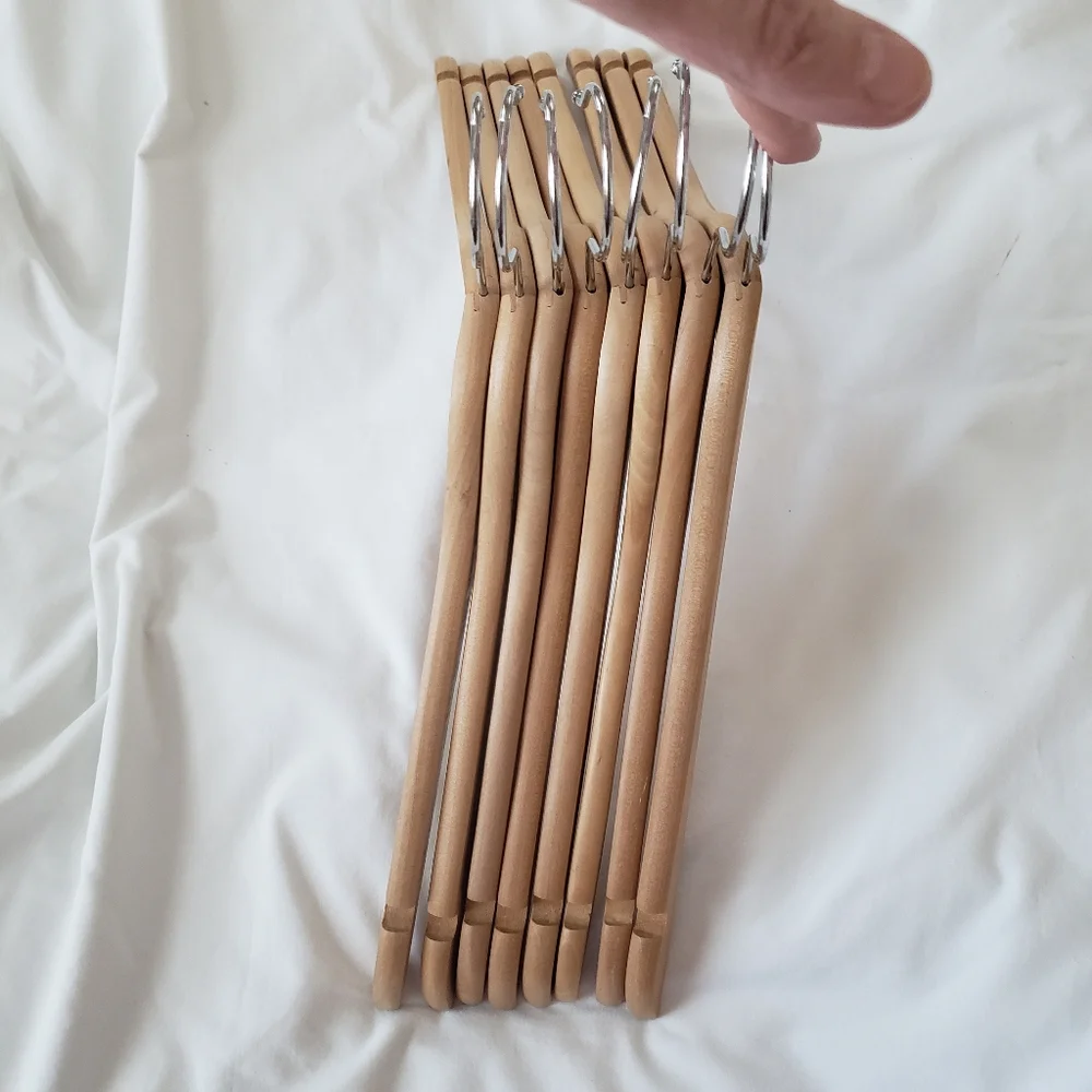 SET OF 8 ANGLED WOODEN HANGERS